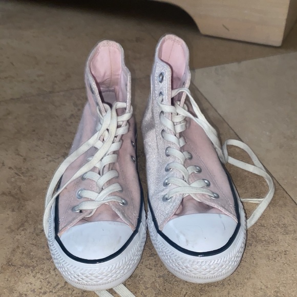 CONVERSE PINK SUEDE HIGH TOP - Picture 3 of 5